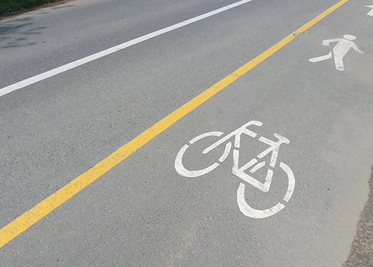 asphalte piste cyclable Boucherville