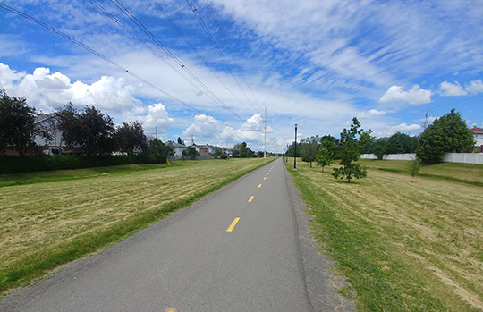 asphalte piste cyclable Lachine