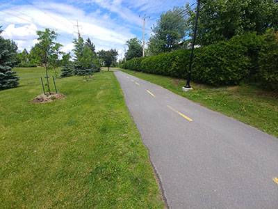 asphalte piste cyclable Mirabel