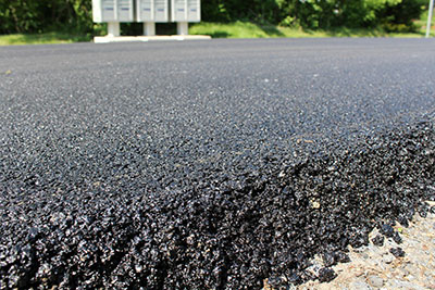 asphalte rue route et autoroute Brossard